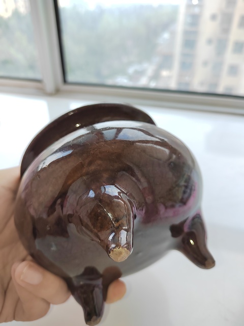 古玩陶瓷褐釉三足香爐真品鑒賞圖