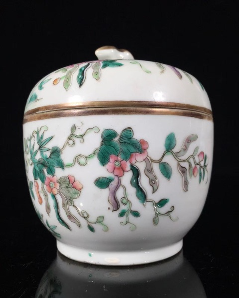 古玩陶瓷粉彩花卉紋蓋罐真品鑒賞圖