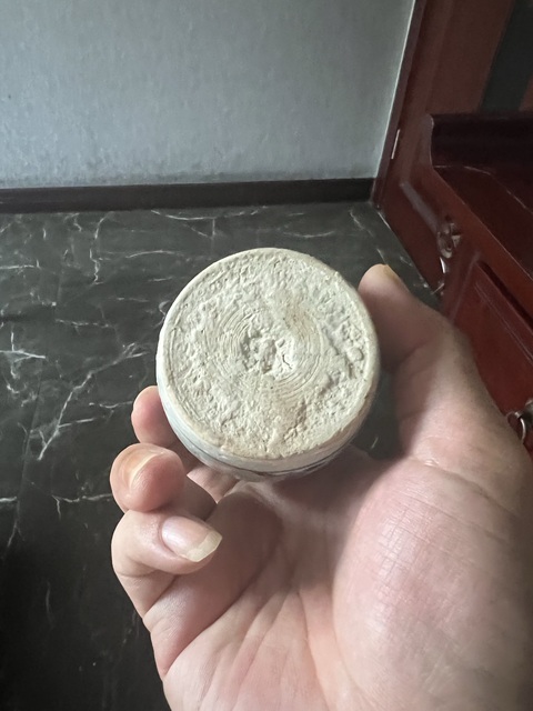古玩陶瓷青花花卉紋罐真品鑒賞圖