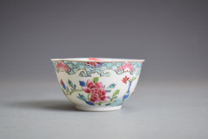 古玩陶瓷雍正粉彩博古清貢圖杯拍賣,當前價格108元