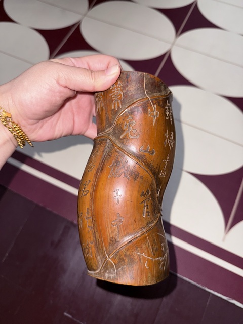 古玩雜項羅漢竹雕刻筆筒真品鑒賞圖