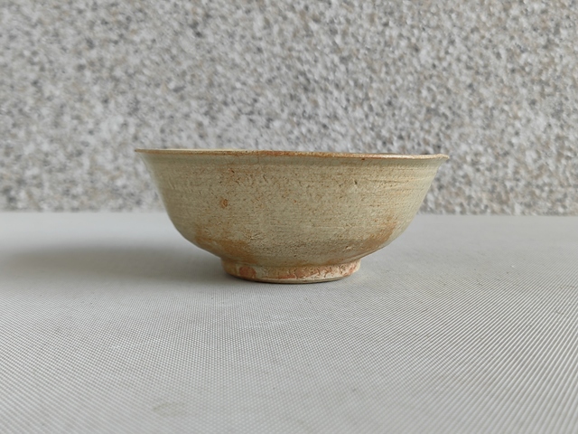 古玩陶瓷青白釉葵口碗拍賣,當(dāng)前價(jià)格398元