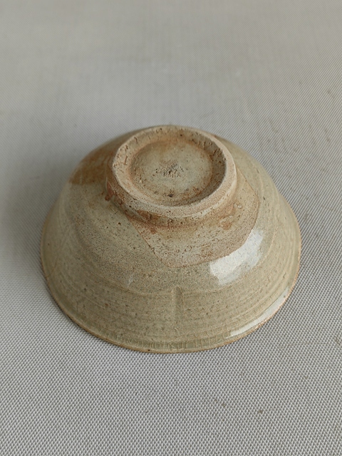 古玩陶瓷青白釉葵口碗拍賣,當(dāng)前價(jià)格398元