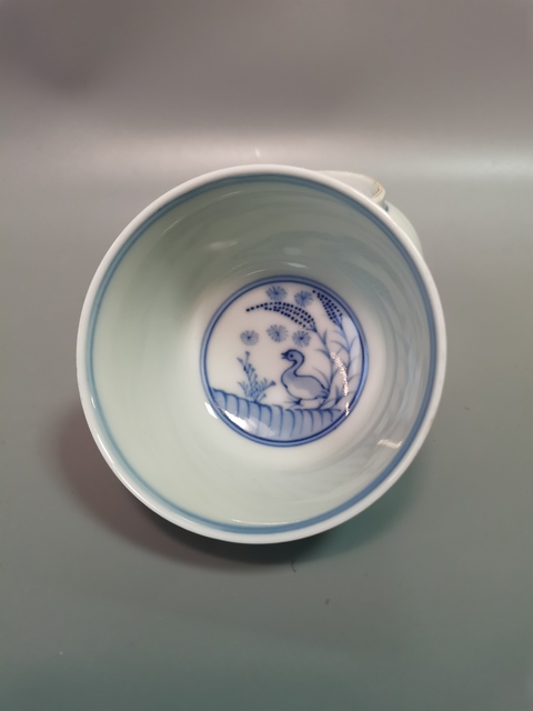 古玩陶瓷青花杯真品鑒賞圖
