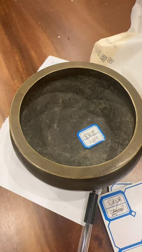 古玩銅器鬲式爐真品鑒賞圖
