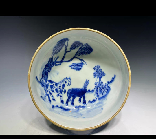 古玩陶瓷日本江戶青花柳蔭雙駿蓋碗真品鑒賞圖