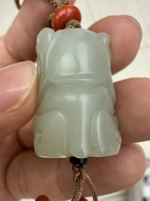 古玩玉器和田玉雕“遇貴人”掛件真品鑒賞圖