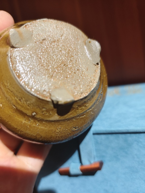 古玩陶瓷明末清初雙獅耳三足小琴爐拍賣,當(dāng)前價(jià)格1200元