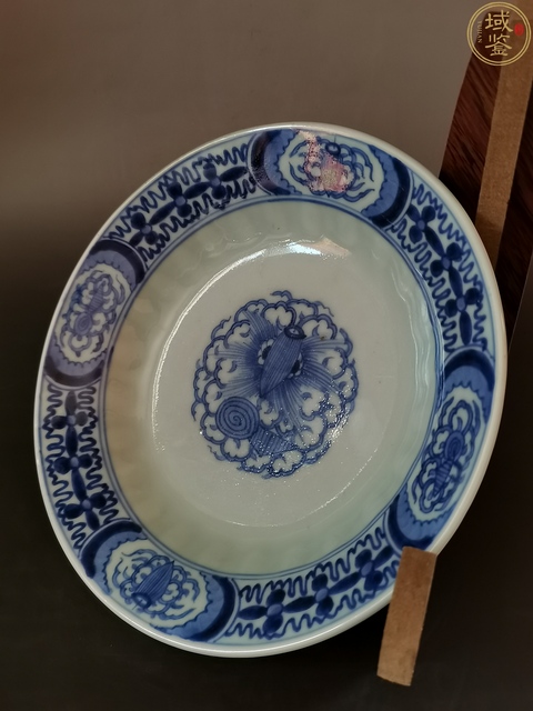 古玩陶瓷民國青花折沿蓋碗真品鑒賞圖