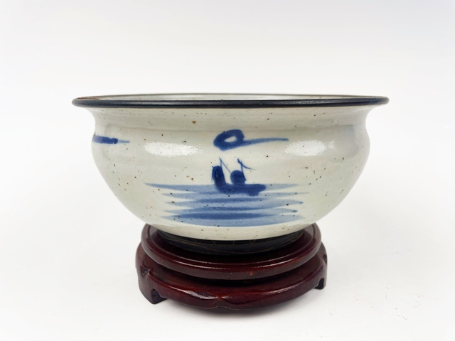 古玩陶瓷清中期·青花山水人物爐拍賣,當前價格0元