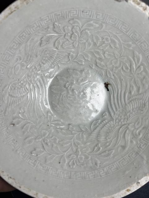 古玩陶瓷南定青白釉雙鳳紋面包碗真品鑒賞圖