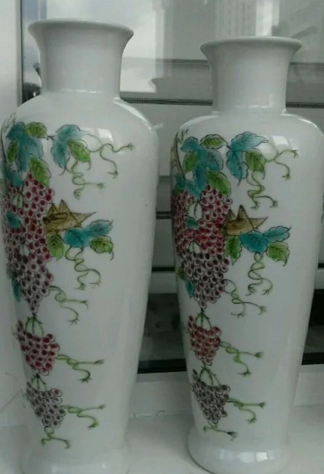 古玩陶瓷粉彩花鳥紋梅瓶真品鑒賞圖