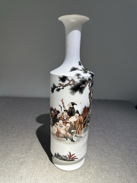 古玩陶瓷粉彩人物瓶真品鑒賞圖