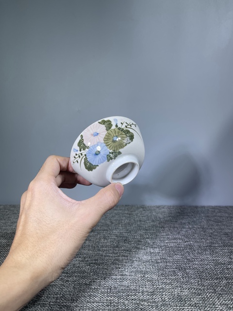 古玩陶瓷民國.釉下彩花卉紋茶碗拍賣,當前價格0元