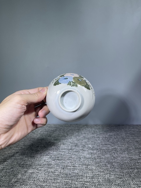 古玩陶瓷民國.釉下彩花卉紋茶碗拍賣,當前價格0元