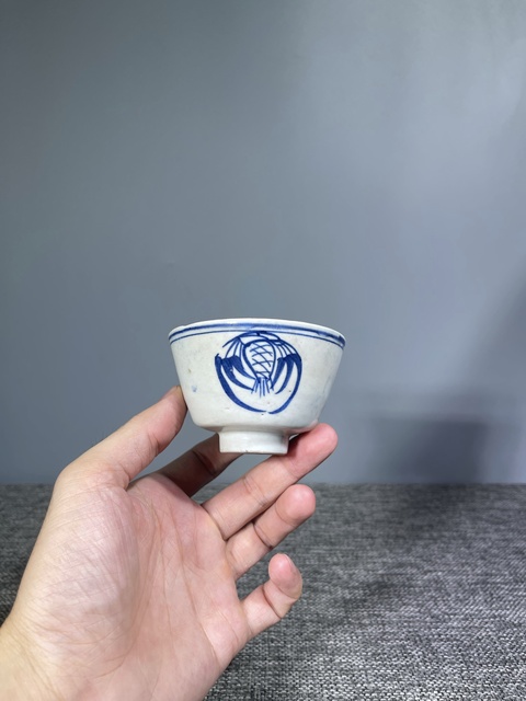 古玩陶瓷民國.青花團鶴紋仰鐘杯拍賣,當前價格0元