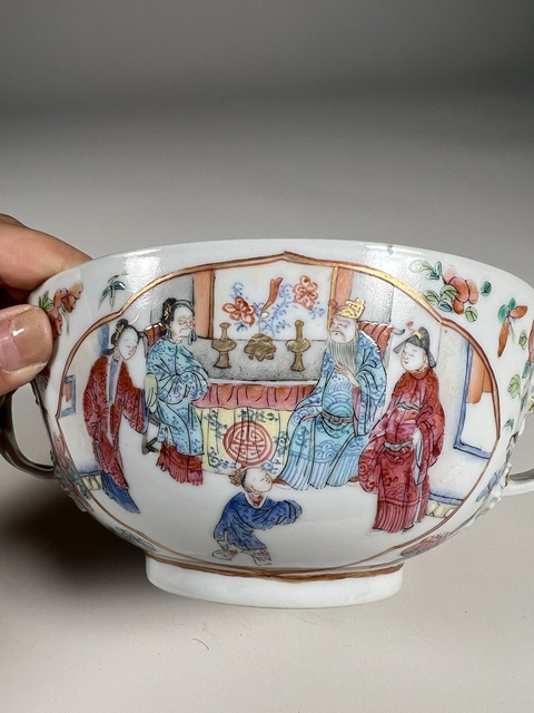 古玩陶瓷人物紋粉彩蓋缽真品鑒賞圖