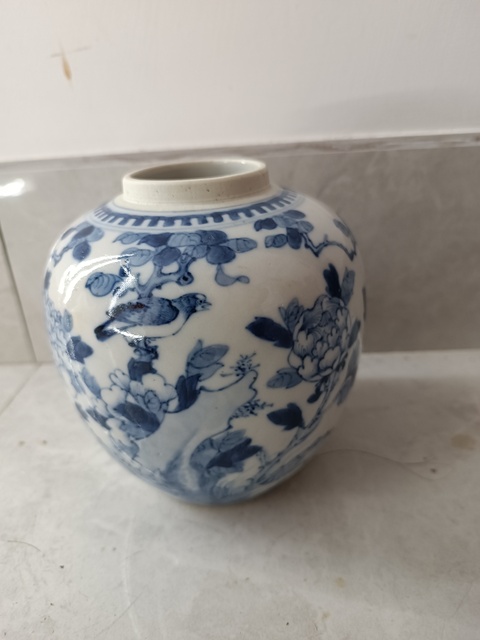 古玩陶瓷晚清青花花鳥(niǎo)罐真品鑒賞圖
