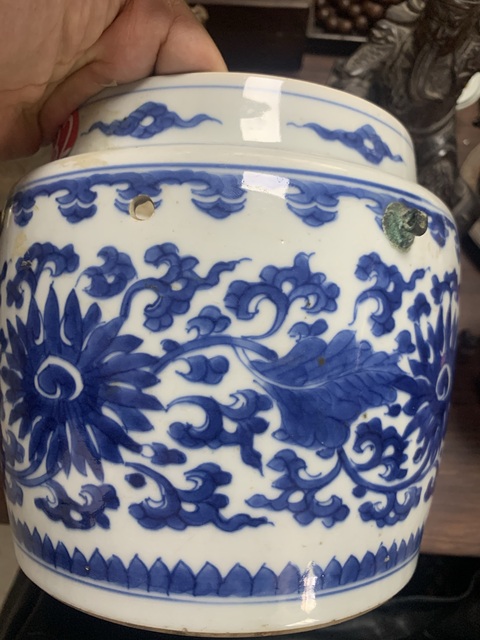 古玩陶瓷青花花卉紋粥罐真品鑒賞圖