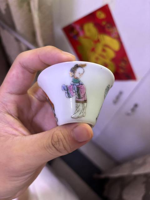 古玩陶瓷道光年制款無雙譜粉彩馬蹄杯真品鑒賞圖