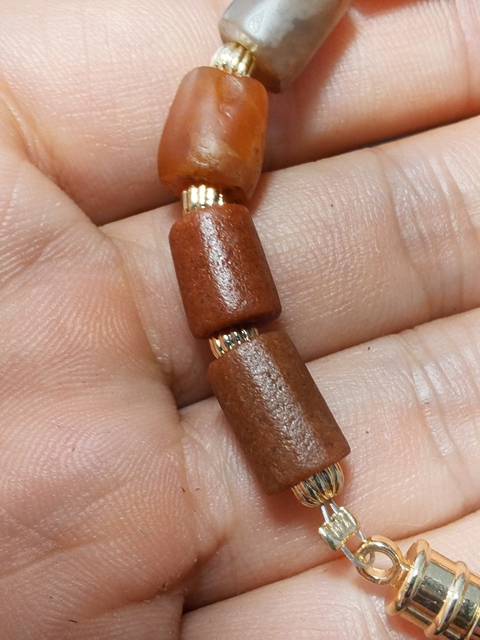 古玩玉器天然紅瑪瑙珠串真品鑒賞圖