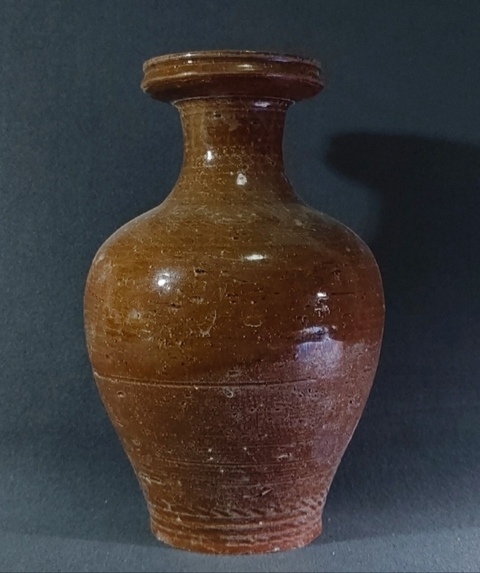 古玩陶瓷瓶真品鑒賞圖