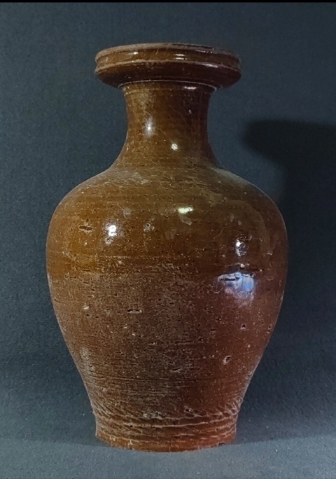 古玩陶瓷瓶真品鑒賞圖