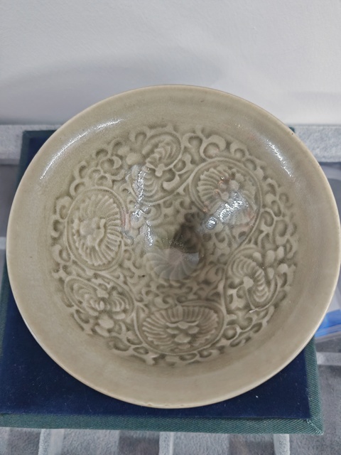 古玩陶瓷耀州窯團菊盞真品鑒賞圖