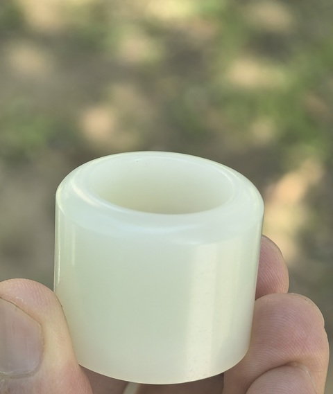 古玩玉器和田玉雕“素紋扳指”真品鑒賞圖