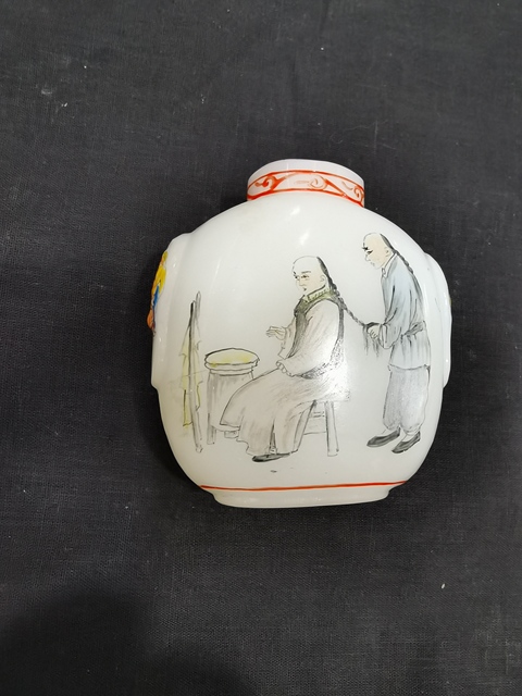 古玩雜項鼻煙壺真品鑒賞圖