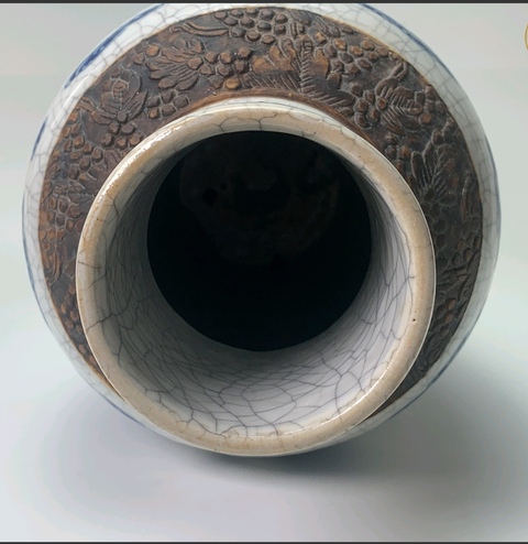 古玩陶瓷清代哥釉青花麒麟紋蓋罐真品鑒賞圖