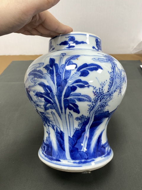 古玩陶瓷清康熙青花侍女嬰戲紋罐真品鑒賞圖