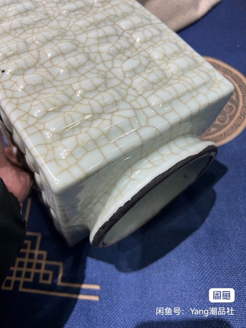 古玩陶瓷仿官釉琮式瓶真品鑒賞圖