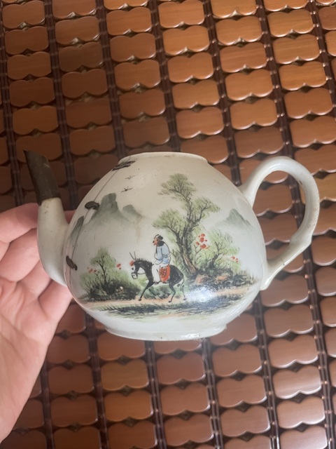 古玩陶瓷粉彩壺真品鑒賞圖
