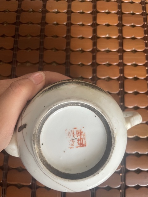 古玩陶瓷粉彩壺真品鑒賞圖