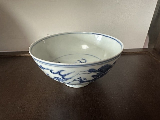 古玩陶瓷青花雙龍戲珠紋碗真品鑒賞圖