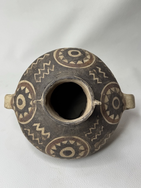 古玩陶瓷邊家林·漩渦太陽紋雙耳壺真品鑒賞圖