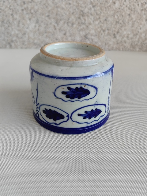 古玩陶瓷青花花卉紋香爐拍賣,當前價格580元