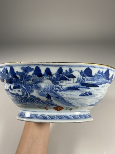 古玩陶瓷青花加彩山水紋貢碗真品鑒賞圖