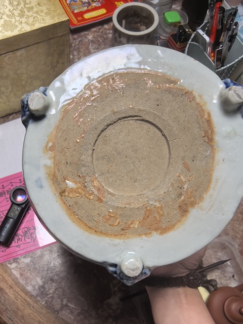 古玩陶瓷人物紋青花香爐真品鑒賞圖