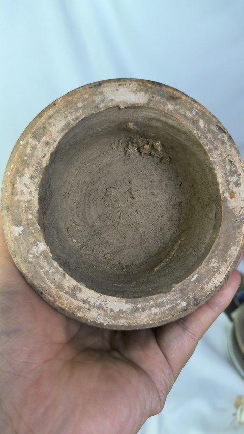 古玩陶瓷遼金時(shí)期茶葉末釉盤口瓶真品鑒賞圖