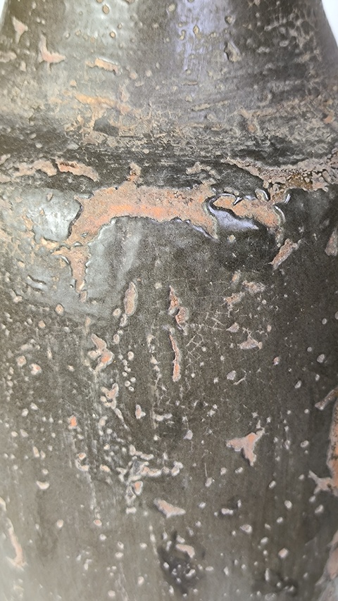 古玩陶瓷遼金時(shí)期茶葉末釉盤口瓶真品鑒賞圖