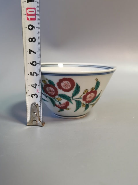 古玩陶瓷青花五彩花卉紋杯真品鑒賞圖