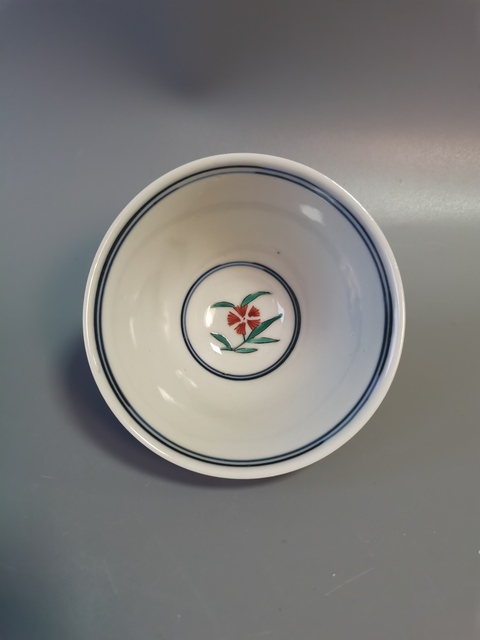 古玩陶瓷青花五彩花卉紋杯真品鑒賞圖