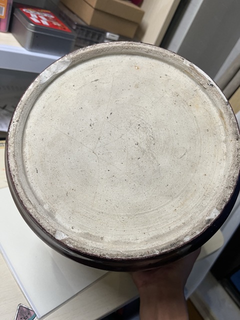古玩陶瓷紅釉圈足筒式香爐真品鑒賞圖