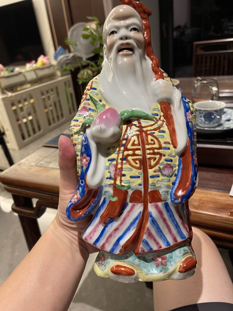 古玩陶瓷粉彩福星塑像真品鑒賞圖