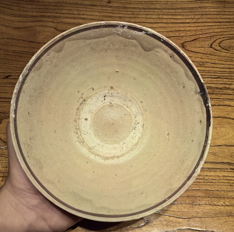 古玩陶瓷元白地褐彩花卉紋碗拍賣,當前價格68元