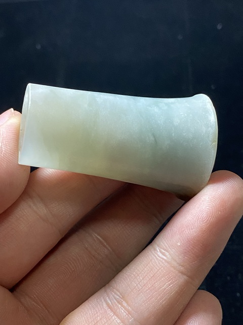 古玩玉器翡翠雕“煙槍嘴”真品鑒賞圖