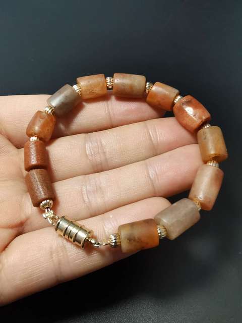古玩玉器高古紅瑪瑙珠串拍賣,當前價格999元