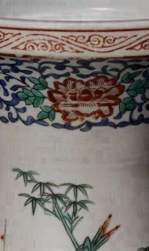 古玩陶瓷五彩琵琶尊真品鑒賞圖